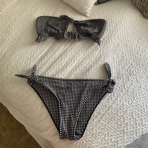 PacSun Gingham bikini - Picture 1 of 3